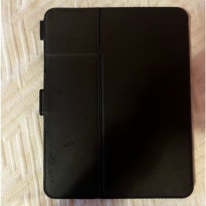 Black Speck Folio Case for iPad Air 4